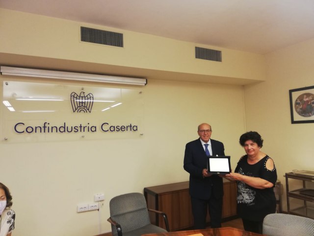 Consegna targhe riconoscimento in memoria ai MdL