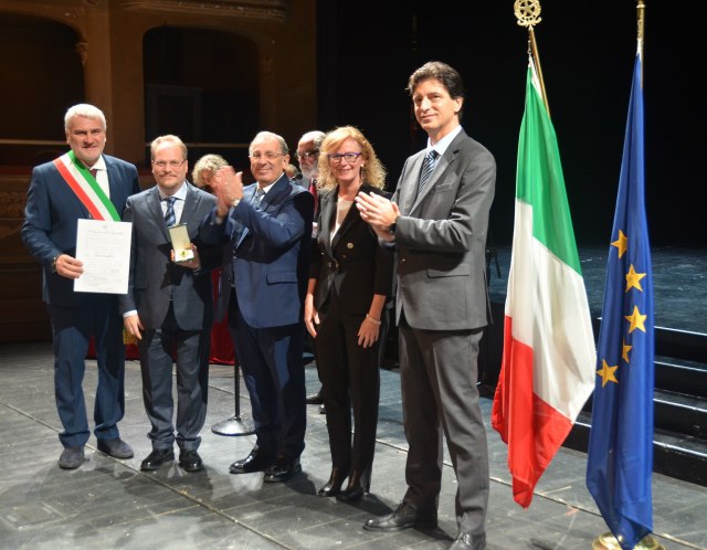 Grati al Maestro del Lavoro Adriano Scandellari